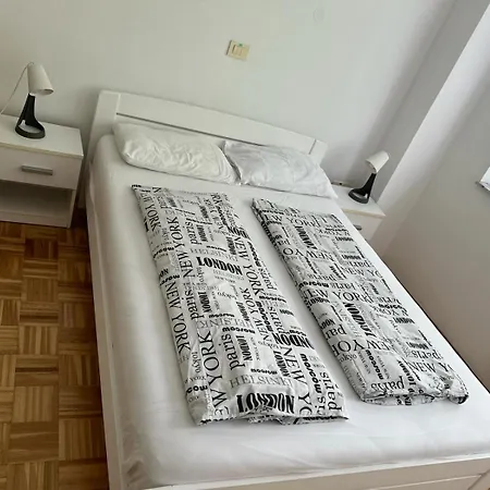 Industrial Zone Guest house Ljubljana