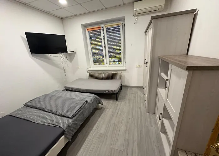 Penzion Industrial Zone Lublaň